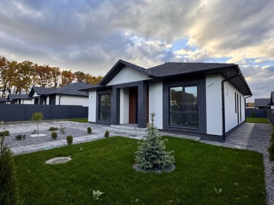 Продажа дома в Гатном! Под чистовую отделку! Есть газ/ Без комиссии Гатне