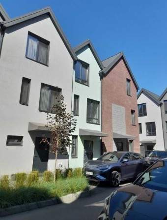 Без комісії, таун, 84м², 3 кімнати, 0.6 сотки - фото 1