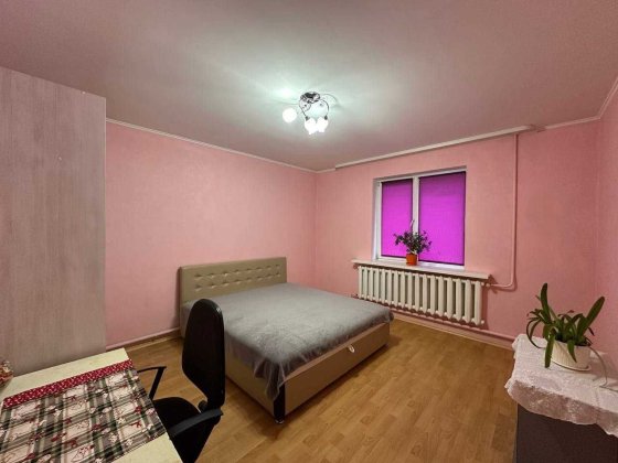 Продаж будинку 5 кімнат (два входи) 7 соток Ворзель