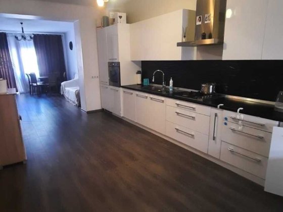 Продаж Таунхауса з ремонтом та технікою!