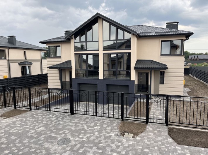 Купити Готовий Таунхаус під Києвом, Одеське направлення. - фото 1