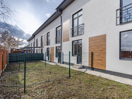 Таунхаус 70 м² з власним двориком у Святопетрівському! Можлива є-Оселя Святопетрівське