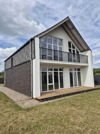 Продаж будинку 160 кв.м. з ділянкою 6 соток у с. Гатне - фото 1