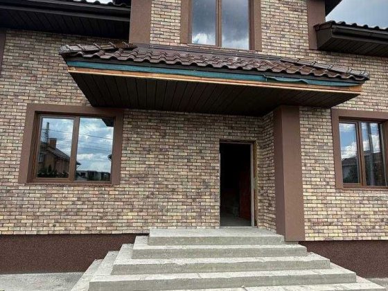 Готовий ЯКІСНИЙ будинок на 5,5 сотках- 155 м2.Є ПІДВАЛ.ГАЗ Гатне