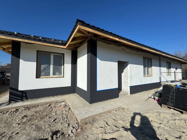 Дуплекс одноповерховий поруч з центром Білогородки - фото 1