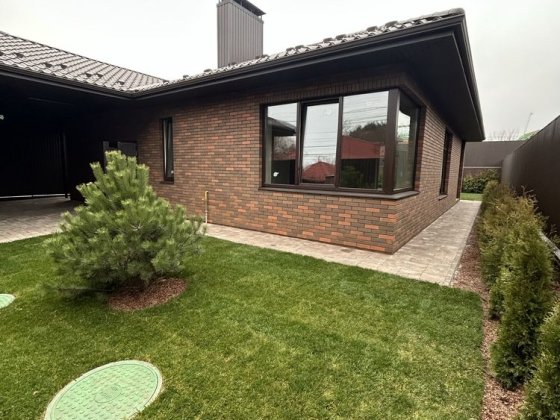 Дуже крутий Будинок 138 кв Белогородка