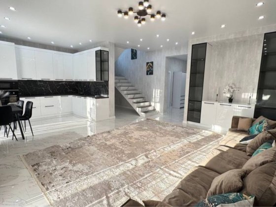 Будинок 170м2/4 сотки з ремонтом та меблями | Гатне| БЕЗ КОМІСІЇ! Гатне