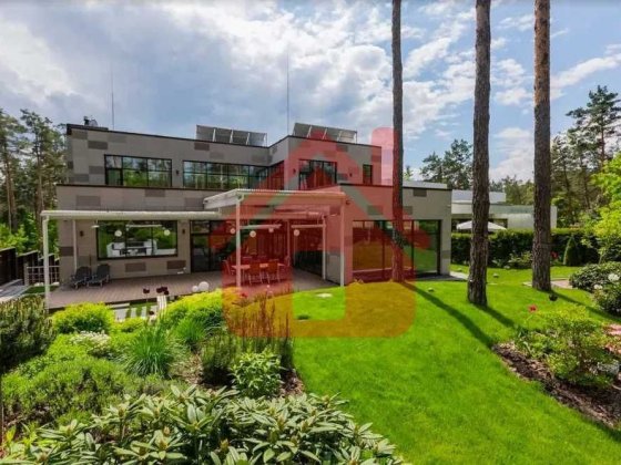 Стильний будинок в оточенні лісу. Рудики, Конча заспа! Козин