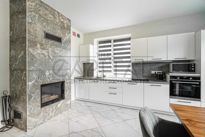 Продаж будинку Гатне/ 200 м/ 8 соток/ бомбосховище/ тераси - фото 1