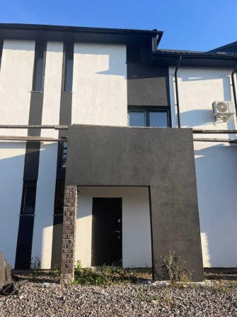 Таунхаус в Святопетрівське 130м2 власна тераса+паркомісце БЕЗ КОМІСІЇ - фото 1