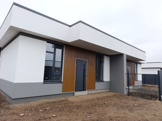 Єоселя!!Продається готовий дуплекс у с. Святопетрівське! Святопетрівське