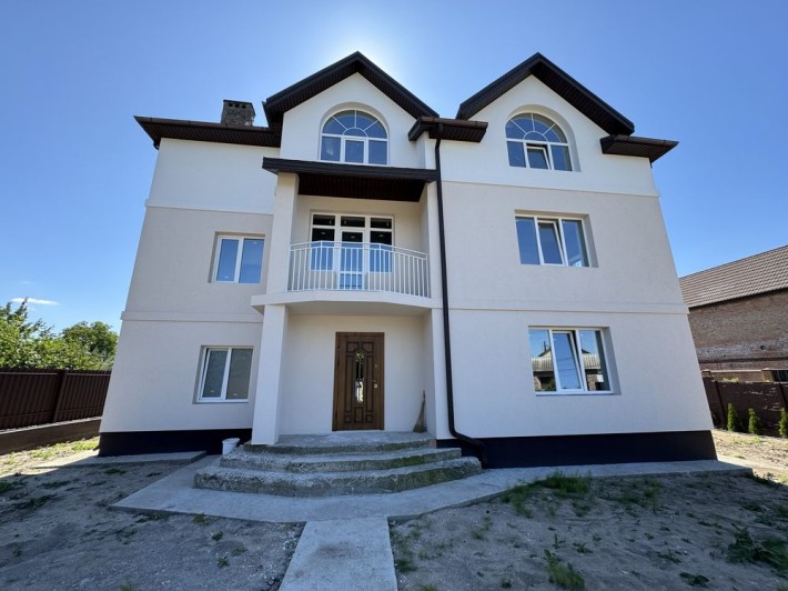 Гатне, вул. Шкільна Котедж 280 кв.м. - фото 1