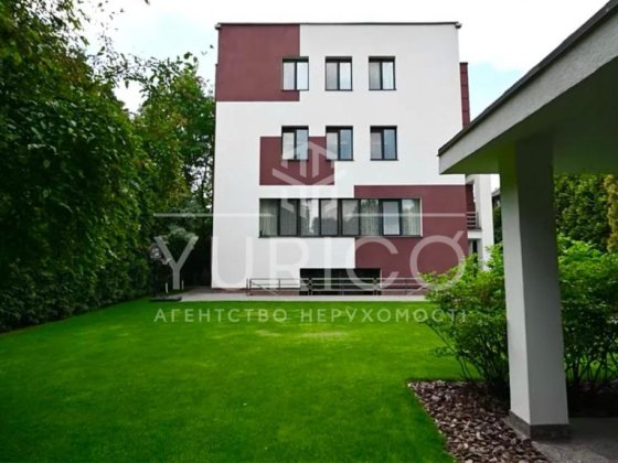 Продаж будинку. Конча-Заспа. 867.8 м.кв. 4 спальні. 11 соток землі. Козин