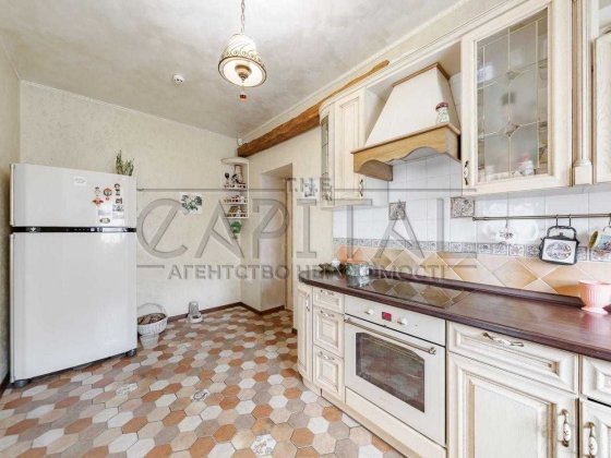 Продаж будинку, Гатне, Фастівський р-н Гатне