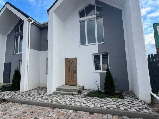 Двоповерховий таунхаус 118м² у зручній локації БЕЗ КОМІСІЇ 2 сотки Святопетрівське