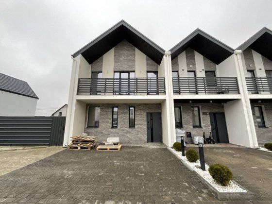 Продаж таунхаусу з власним двориком 96м2 ЄОСЕЛЯ БЕЗ КОМІСІЇ Святопетрівське