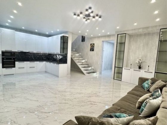 БЕЗ КОМІСІЇ. Будинок з ремонтом Гатне Гатне