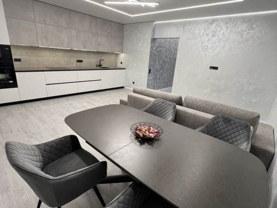 Таунхаус з ремонтом 120м2|2 сотки|БЕЗ%|Гатне|15 хв до метро Гатне