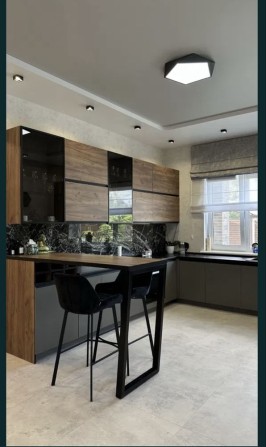 Будинок в с. Гатне . Гарний ремонт. Супер варіант - фото 1