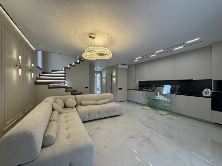 Продаж дуплекса з ремонтом і меблями 130м2 Гатне - фото 1