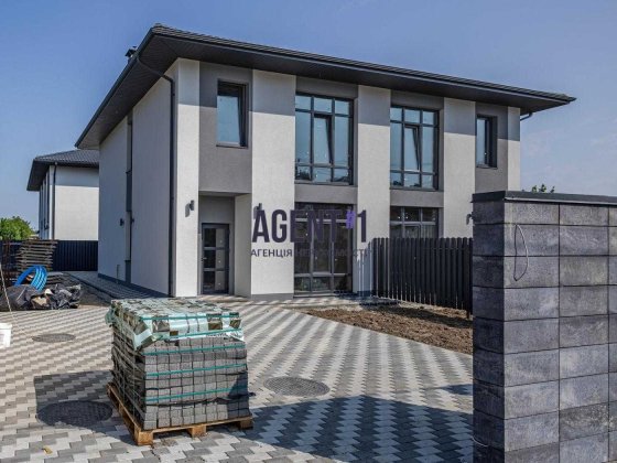 Продаж дуплексу 101 кв.м.   с. Гатне, Київська обл. Гатне