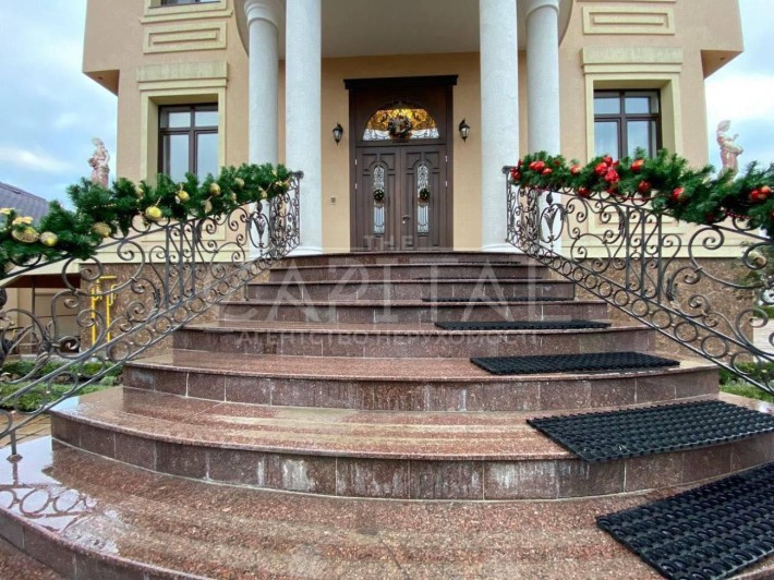 Продаж будинку з ремонтом 30 соток Гатне Києво-Святошинський район - фото 1