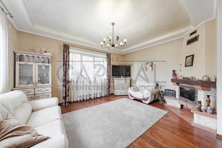 Продаж автономного будинку, Гатне, 240м2, 12 соток ділянка, газ, вода. - фото 1