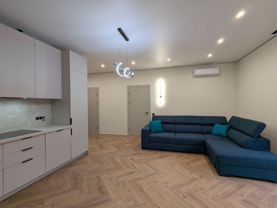 Продаж! Будиртк з РЕМОНТОМ в котеджному містечку у Ворзелі Ворзель