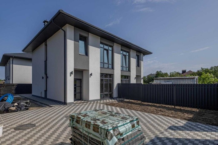 Дуже якісний дуплекс з газом 110 кв.м. на 2,5 сотках! Гатне - фото 1