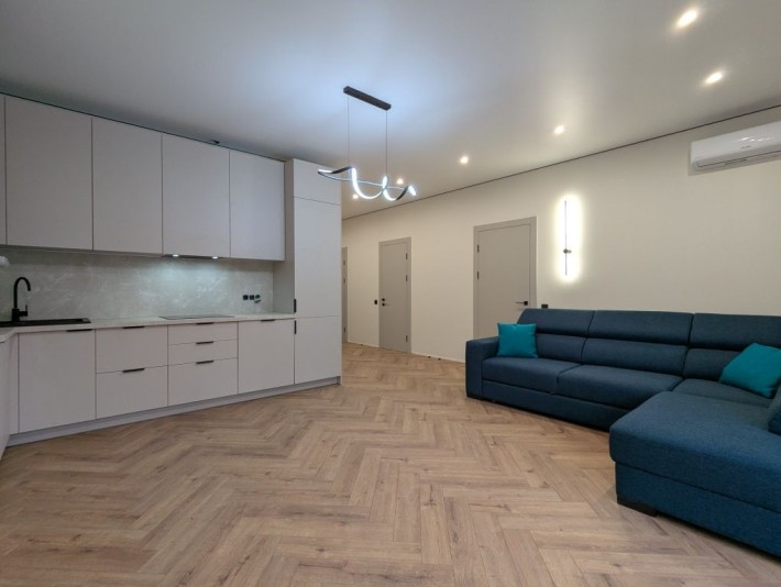 Продаж будинку з ремонтом - фото 1