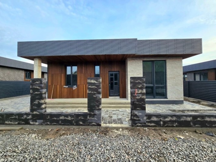 Будинок 160 м2 дах моноліт 
поруч газ с. Білогородка 11 км Київ - фото 1