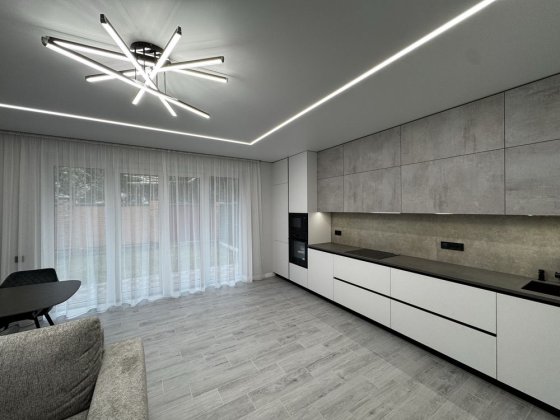 Таунхаус 120м2/ 2 сотки з якісним ремонтом та меблями| БЕЗ КОМІСІЇ! Гатне