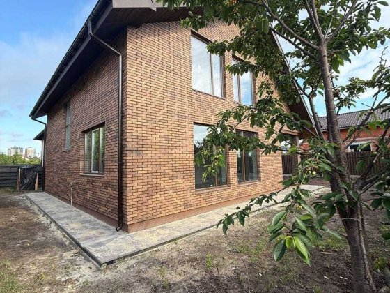 Новий будинок в Гатному 150 м² + тераса. Газ! 16 кВт все підключено!!! Гатное