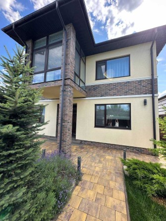 Басейн спортзал стильний дизайн 7 соток 230 м2 - фото 1