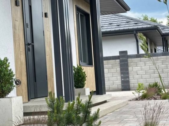 Одноповерховий будинок з сучасним ремонтом біля лісу Ворзель