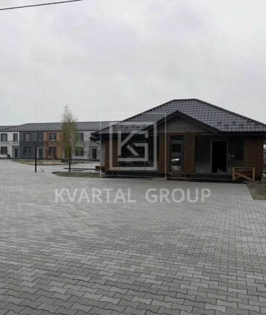 Одноповерховий комфортний таунхаус м. Ворзель - фото 1