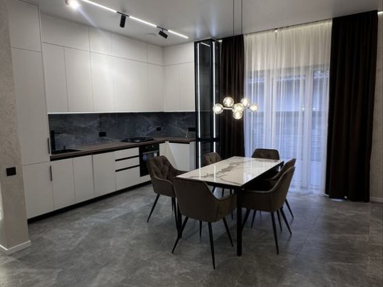 Будинок з ремонтом, меблями та технікою Ворзель