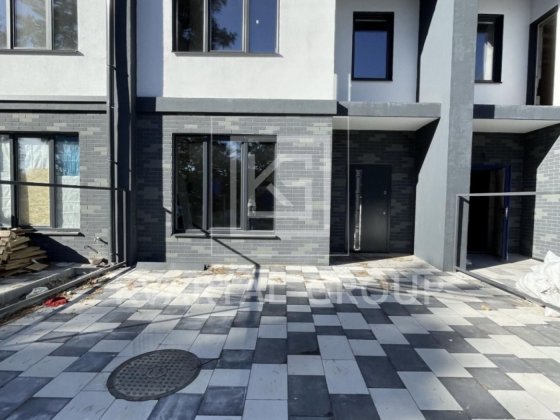 Таунхаус у Ворзелі Ворзель