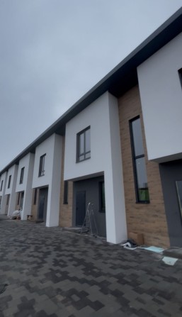 Таунхаус в Білогородці біля Сільпо! 75 м2 - БЕЗ % - фото 1