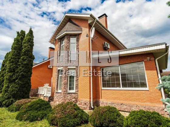 Продажа 8-комнатного дома 395.5м2, бассейн, баня, Осокорки, с. Вишенки Вишеньки