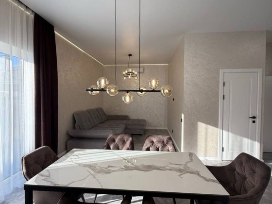 Будинок з ремонтом Ворзель