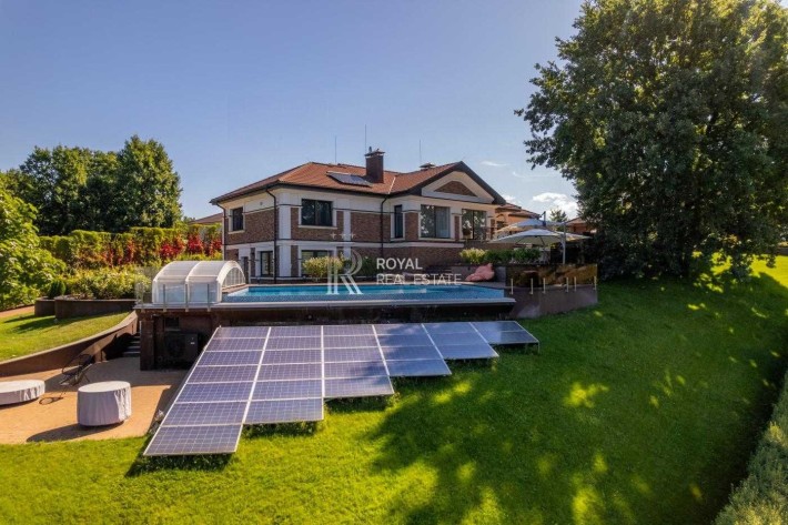 Продаж Елітного Будинку Ходосівка СОНЯЧНІ ПАНЕЛІ САУНА БАСЕЙН 22 сотки - фото 1