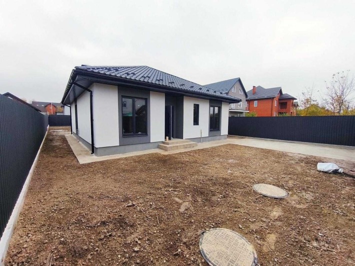 Цегляний одноповерховий будинок з газом в Білогородці - фото 1