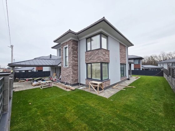 Будинок 197 м2 в КМ робиться ремонт с. Ходосівка поруч Лісники Київ Ходосовка