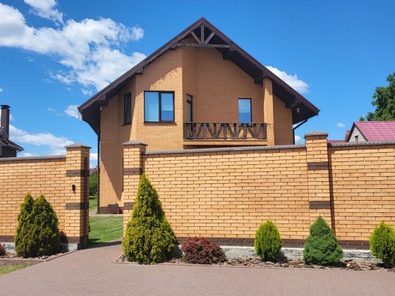 Продам будинок. Гнідин Гнідин