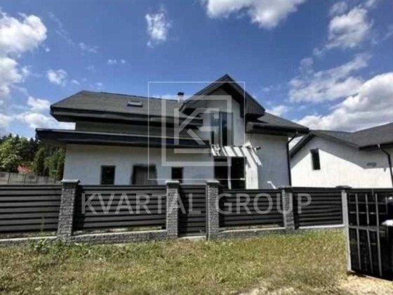 Просторий будинок 165 м² у Гореничах. Асфальт, ліс поруч. 6 соток. Гореничи