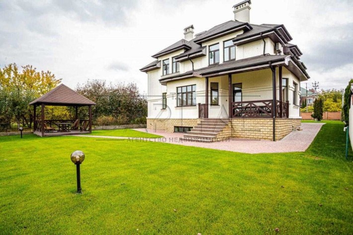 Лісники купити будинок 15 соток є цоколь ГАЗ купить дом под Киевом - фото 1