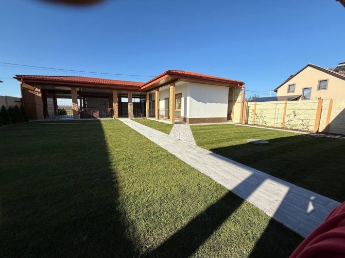 Продаж нового будинку в Гореничах з гаражем та підвалом - фото 1