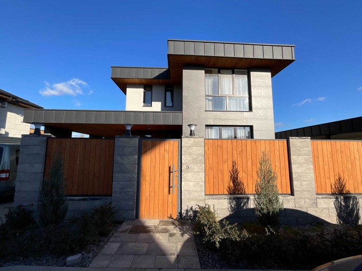 Будинок Нова Обухівська траса ремонт меблі - фото 1