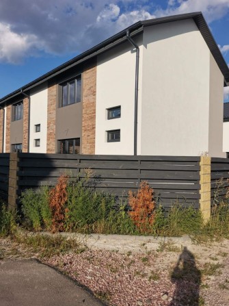 Продам таун хаус Нові Петрівці Балатон 82 м.кв - фото 1